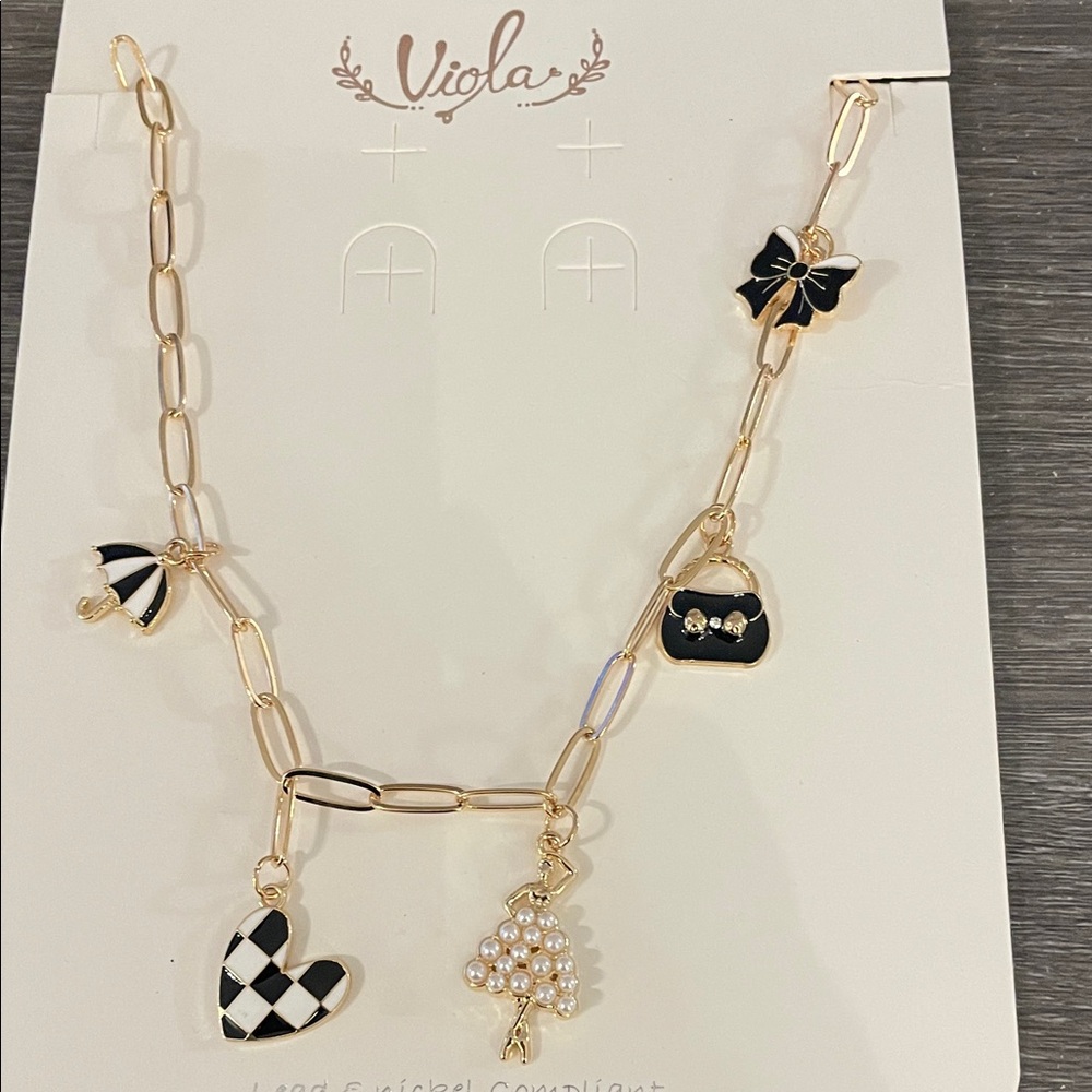 New Boutique Viola Dancing Diva Black & White Charm Necklace